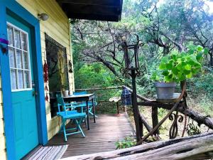 Zahrada ubytování Rustic Cabin Rental Perfect for Families in Texas Hill County + 18 fotografií