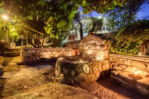 Zahrada ubytování Naftilos Skiathos