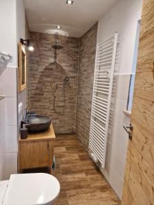 Ένα μπάνιο στο Bergwild +15 φωτογραφίες