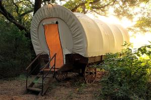 Φωτογραφία από το άλμπουμ του Unique Wagon Accommodation at Bed and Breakfast near Austin, Texas σε Cat Spring