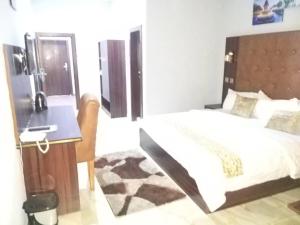 صورة لـ Eliko Hotels and suites في Effurun +23 صورة