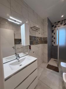 Koupelna v ubytování Destina Apartments