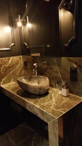 Bilik mandi di Domaine des Sorciers +27 gambar