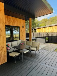 Μπαλκόνι ή βεράντα στο Wellhouse Country Lodges and Hot Tubs