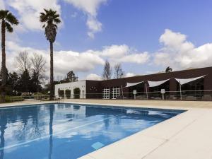 Πισίνα στο ή κοντά στο Novotel Setubal +176 φωτογραφίες