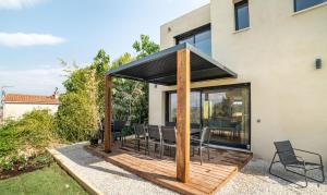 Budova, kde se vila nachází