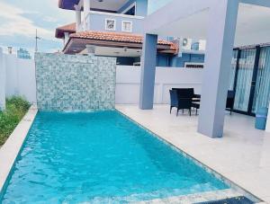 Πισίνα στο ή κοντά στο Aimukun Detached Pool Villa +9 φωτογραφίες