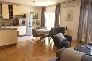Gallery image of Apartment and room Hoselito u centru Makarske in Makarska