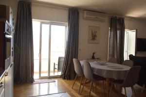 Gallery image of Apartment and room Hoselito u centru Makarske in Makarska