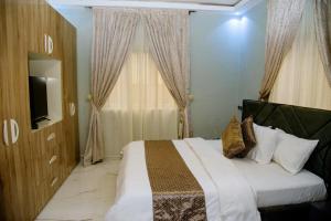 Fotografie z fotogalerie ubytování Kingston Luxury Apartments Limited v destinaci Calabar + 42 fotografií
