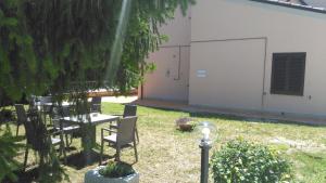 Vonkajšia záhrada v ubytovaní B&B Vetralla