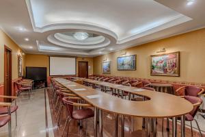 Gallery image of Gallery Hotel Gintama in Kyiv +21 photos