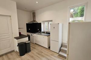 Kuchyň nebo kuchyňský kout v ubytování Maison de ville Le Havre