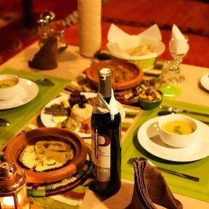 Gallery image of Yamanda luxury camp in Merzouga