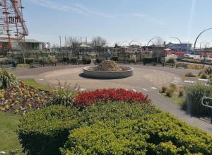 Zahrada ubytování Beach Apartment - Sleeps 4 Garden & Parking