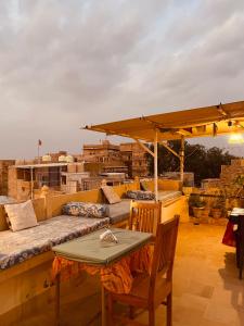 Un lugar para sentarse en Sagar Guest House