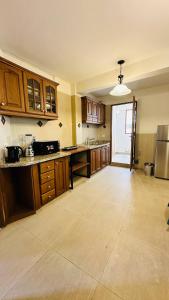 Η κουζίνα ή μικρή κουζίνα στο Valley Wasi Hostel