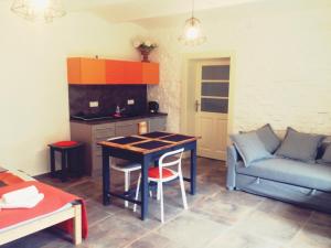 Kuchyň nebo kuchyňský kout v ubytování Apartmán ve Dvoře