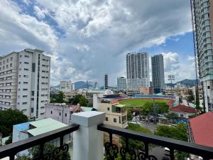 Γενική άποψη της πόλης Να Τρανγκ ή θέα της πόλης από  αυτό το ξενοδοχείο