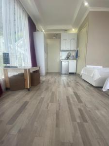 Imagen de la galería de Guest House Guliko, en Kvariat'i