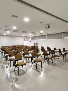 Οι επιχειρηματικές εγκαταστάσεις ή/και οι αίθουσες συνεδριάσεων στο Hotel Residence