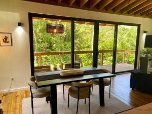 Φωτογραφία από το άλμπουμ του Villa Cass σε West End