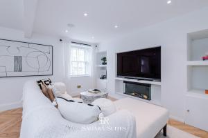 Μια τηλεόραση ή/και κέντρο ψυχαγωγίας στο Cosy Cottage - Couple Retreat - Harrogate & Ripon