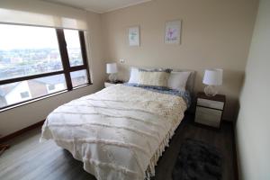 Afbeelding uit fotogalerij van MPHB203 Departamento para 3 personas con Vista a Lago in Puerto Varas