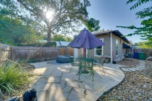 Κήπος έξω από το Walk to Alamodome! Central San Antonio Home