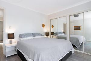 DeewhyにあるSurfers Retreat on Oaks 2 min walk to the beachのギャラリーの写真