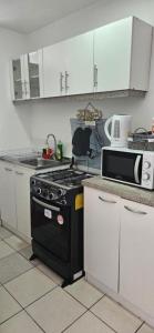 Photo de la galerie de l'établissement Acogedor y tranquilo departamento 3 dorm parcking wifi, à Rancagua 7 autres photos