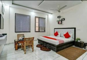 Katil atau katil-katil dalam bilik di Hotel O Seventy stay in