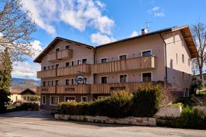 Το κτήριο όπου στεγάζεται  το ξενοδοχείο