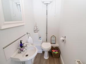 Un baño de Old Felixstowe, Bath Road 24 fotos más