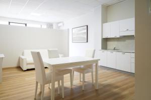 Η κουζίνα ή μικρή κουζίνα στο Perugia Residence +2 φωτογραφίες