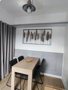 Et opholdsområde på Appartement centre ville Amiens + 1 billede