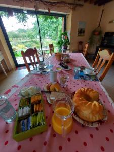 Jídlo v bed and breakfast nebo okolí