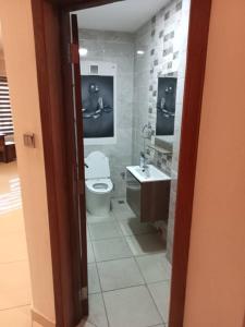 O baie la luxury two bedrooms apartment