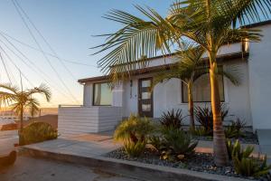 Το κτήριο όπου στεγάζεται  η παραθεριστική κατοικία