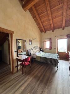 Fotografie z fotogalerie ubytování La Ca' 'd Pera, casale immerso nella natura v destinaci San Pietro Val Lemina + 13 fotografií