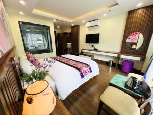 Μια τηλεόραση ή/και κέντρο ψυχαγωγίας στο Sapa Lavender Hotel
