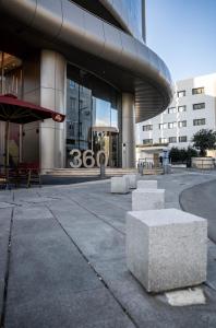 Το κτήριο όπου στεγάζεται  το διαμέρισμα