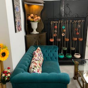 Posezení v ubytování Khonikaloy 17 2BHK Furnished Apartment for Rent Uttara sector7