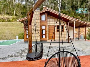 Το κτήριο όπου στεγάζεται  η παραθεριστική κατοικία +37 φωτογραφίες