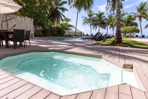 Imagine din galeria proprietății Beachfront 4beds Jacuzzi Privacy Full Kitchen în La Puntica de Juan Dolio