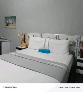 Ảnh trong thư viện ảnh của Aroundcorner Guesthouse ở Maun