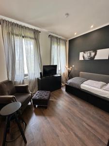 Ένα ή περισσότερα κρεβάτια σε δωμάτιο στο Shared a-partment • Möbliertes Zimmer in Köln - Ehrenfeld !
