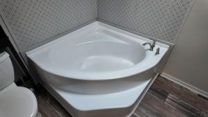 Gallery image of Faith short term rental in Romulus +47 photos