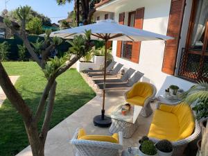 Κήπος έξω από το VILLA ROMA Resort