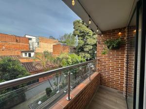 Μπαλκόνι ή βεράντα στο Suitable unique design with natural light Envigado